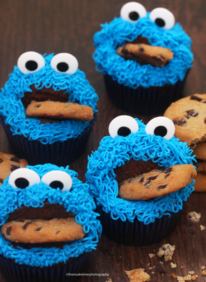 Cookie Monster Cupcakes by theresahelmer on DeviantArt