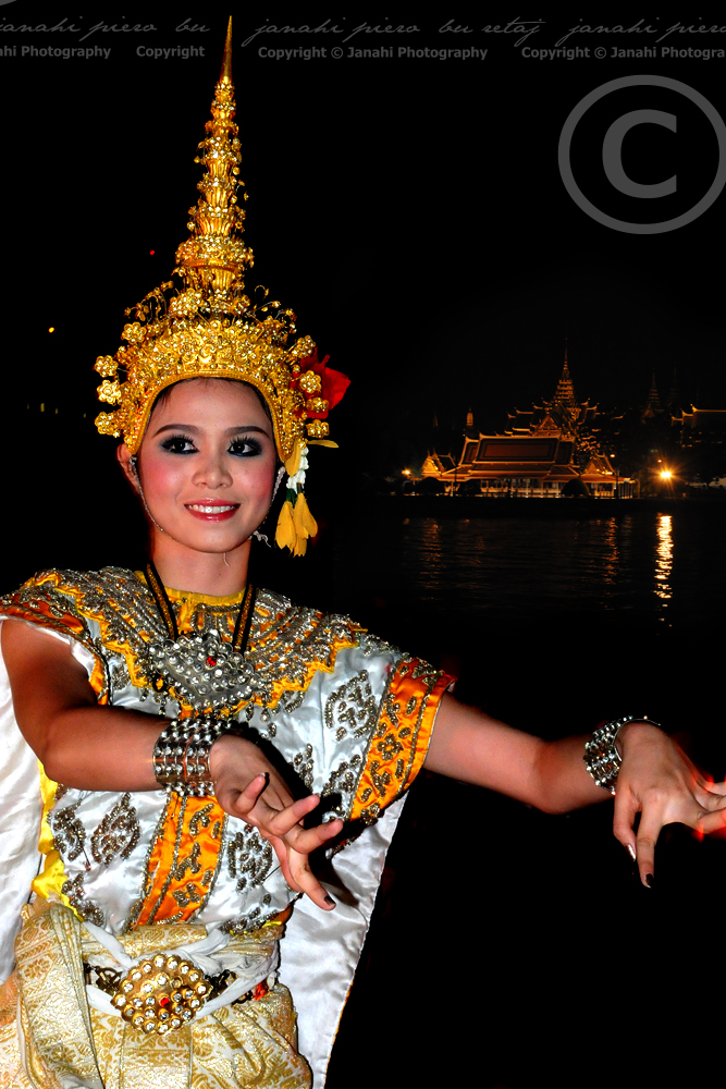 Thai Traditional Dance by janahi-photography on DeviantArt
 Traditional Thai Dancing