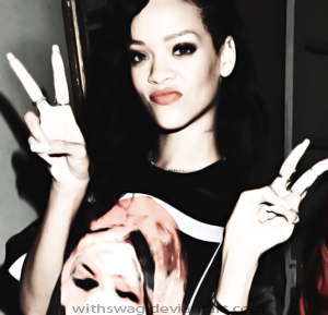 Rihanna icon by withSWAG on DeviantArt